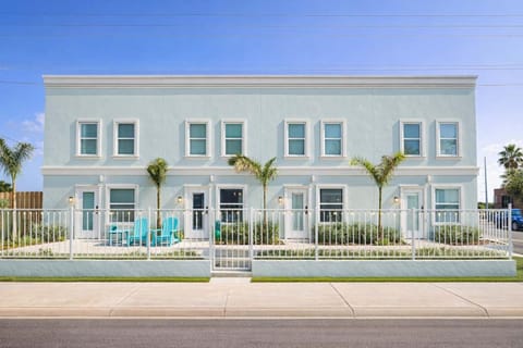 Villas de Laguna 2 townhouse Apartment in South Padre Island
