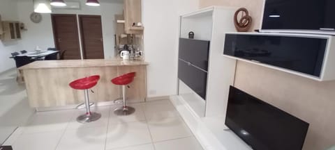 LA court in Marsascala Apartment in Marsaskala