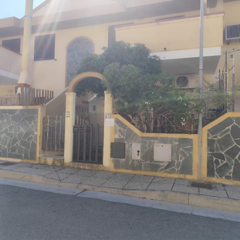 Property building, View (from property/room)