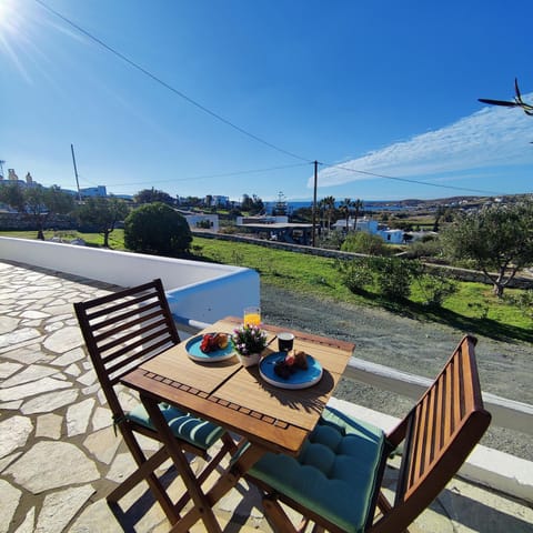 Natural landscape, View (from property/room), Balcony/Terrace, Dining area