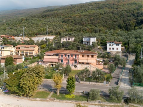 Villa Josefine Lake Front - Adults Only Hotel in Brenzone sul Garda