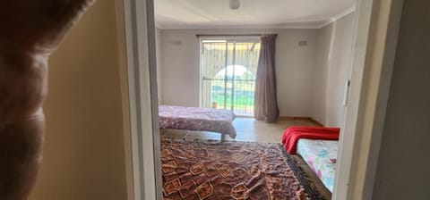 Tesselaarsdal Backpackers & Koshuis Hostel in Western Cape