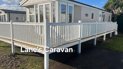 Southview holiday park caravan Campground/ 
RV Resort in Skegness