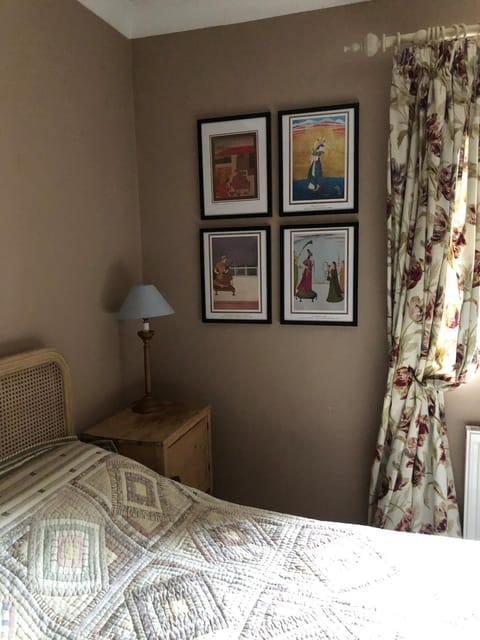 Perfect Central Bath Hideaway with Free Parking Apartment in Bath