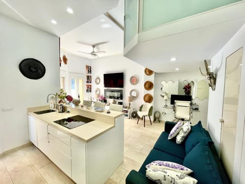 Living room, kitchen