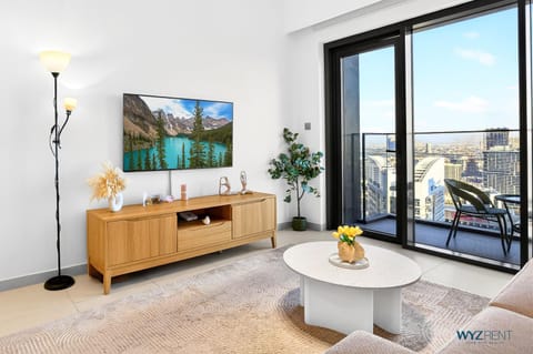 View (from property/room), Balcony/Terrace, Living room, Seating area