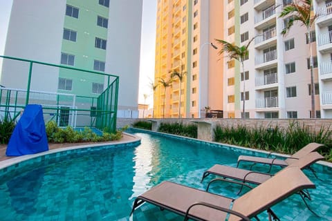 Facade/entrance, Swimming pool