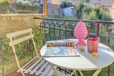 View (from property/room), Balcony/Terrace