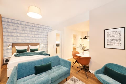 Bed, Living room, Photo of the whole room, Seating area, Bedroom