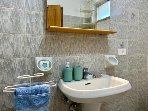 Lavagna in Relax & Comfort, with Balcony Apartment in Chiavari