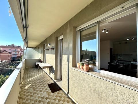 Lavagna in Relax & Comfort, with Balcony Apartment in Chiavari
