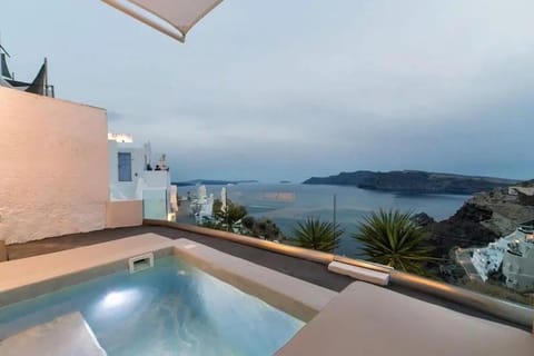 Hot Tub, View (from property/room), Balcony/Terrace, Sea view