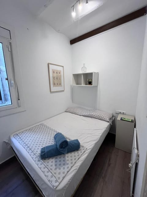 Bright and cozy 2 rooms apartment Apartment in L'Hospitalet de Llobregat