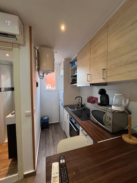 Bright and cozy 2 rooms apartment Apartment in L'Hospitalet de Llobregat