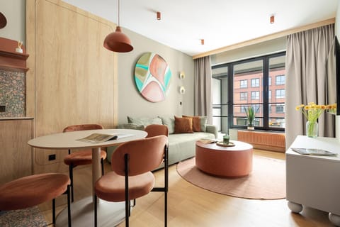 Living room, Seating area