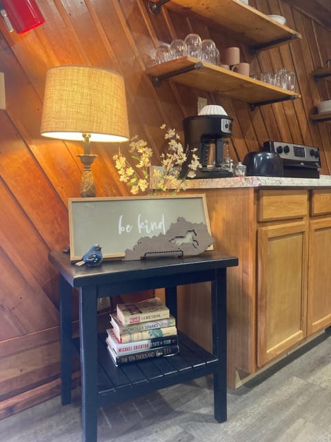 Restful River Cabin, Red River Gorge, KY, River Access & Views Cabin in Kentucky