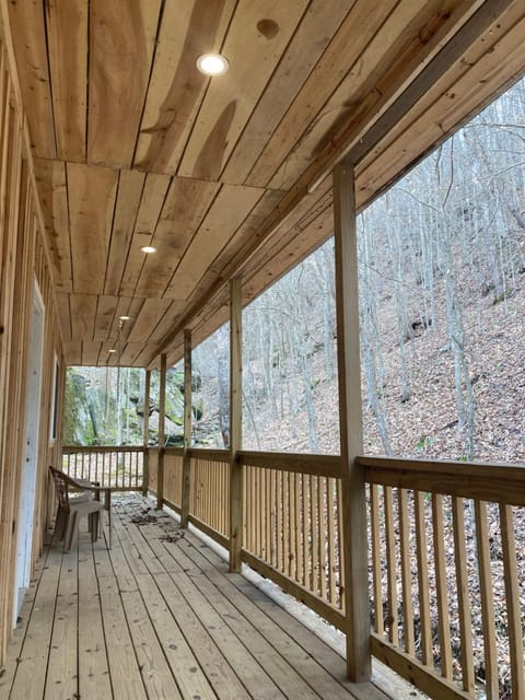 Restful River Cabin, Red River Gorge, KY, River Access & Views Cabin in Kentucky