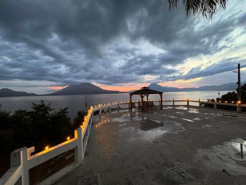Day, Natural landscape, Balcony/Terrace, Lake view, Mountain view