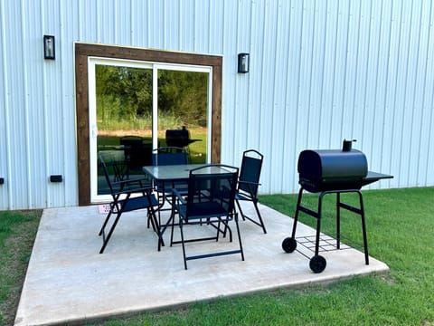 Patio, BBQ facilities, Dining area