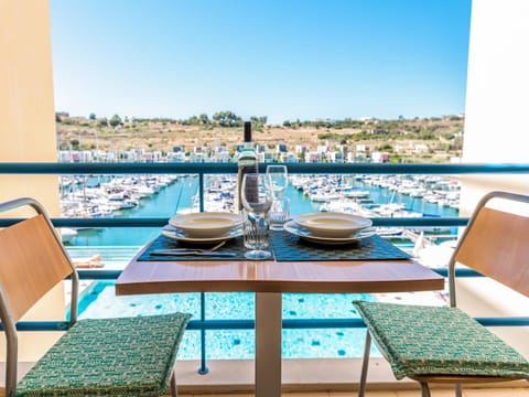 Patio, Day, Natural landscape, Activities, View (from property/room), Balcony/Terrace, Balcony/Terrace, Living room, Seating area, Dining area, Lake view, Pool view, River view, Sea view, Swimming pool