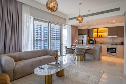Kitchen or kitchenette, Living room, Seating area, Dining area, oven, stove, toaster