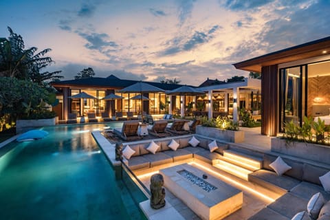 Property building, Seating area, Pool view, Swimming pool