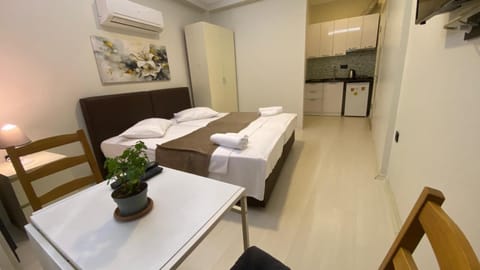 Living room, Photo of the whole room, Bedroom