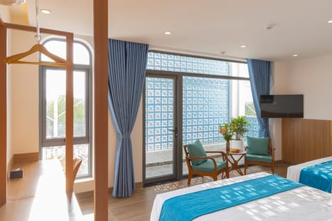 Communal lounge/ TV room, TV and multimedia, Photo of the whole room, Evening entertainment, Bedroom