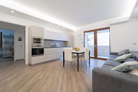 Kitchen or kitchenette, Living room, Dining area