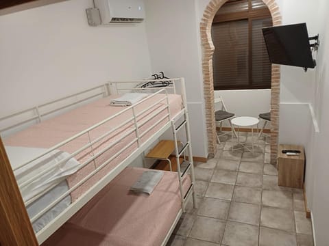 Coliving Noviciado Hostel in Centro