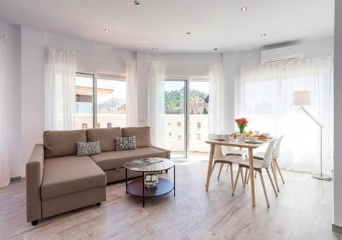 Communal lounge/ TV room, Seating area, Dining area, Area and facilities, Area and facilities
