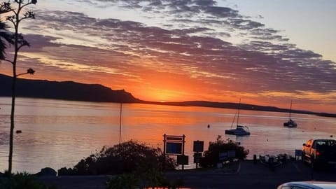 Nearby landmark, Sea view, Sunset
