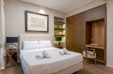Artemis - Luxenia Suites Apartment in Plaka