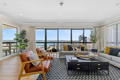 Living room, Sea view