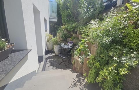 Ferienwohnung Ahrfair im Kräutergarten Apartment in Bad Neuenahr-Ahrweiler