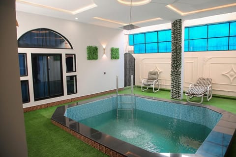 Pool view, Swimming pool, Swimming pool