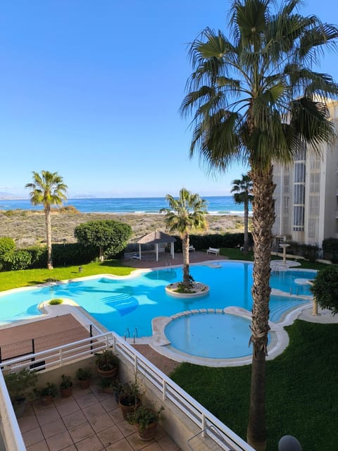 Property building, Natural landscape, Pool view, Sea view, Swimming pool, Swimming pool