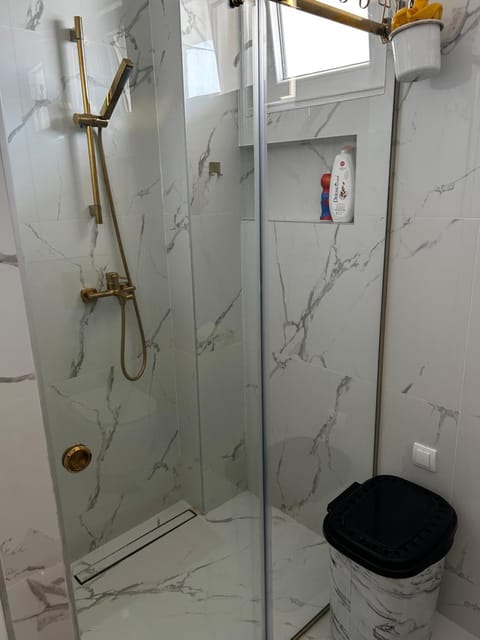 Private luxurious house with pool for 15 people Villa in Kotor Municipality