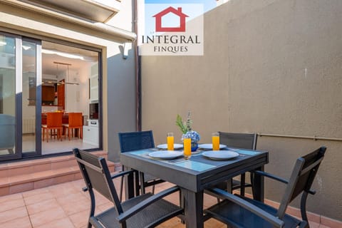 Day, Balcony/Terrace