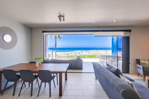 Ocean Park 09 House in Ocean Beach