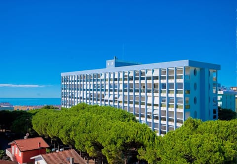 Property building, Summer