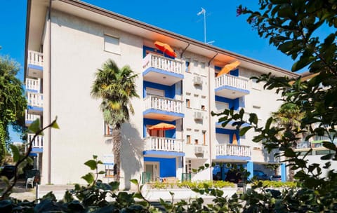 Property building, Summer