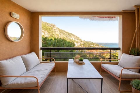 T2, swimming pool, Tennis MC House in Roquebrune-Cap-Martin