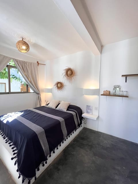 Casa Leone La Punta Bed and Breakfast in Brisas de Zicatela