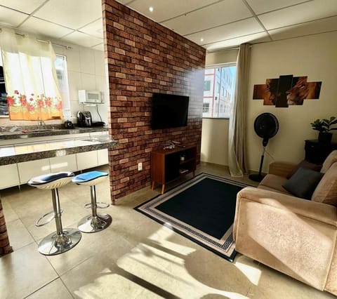 Communal lounge/ TV room, TV and multimedia, Kitchen or kitchenette, Living room