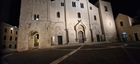 Property building, Night, Landmark view