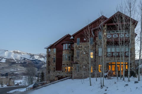 Luxury Lorian Lookout with plenty of amenities House in Mountain Village