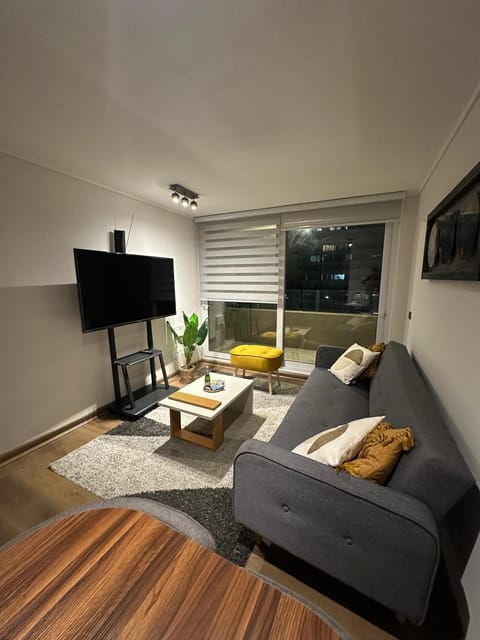 Communal lounge/ TV room, TV and multimedia, Living room, Seating area