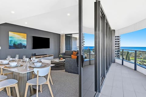 Balcony/Terrace, Living room, Dining area, Sea view