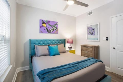 Modern 3 Bedroom in Mid City House in New Orleans